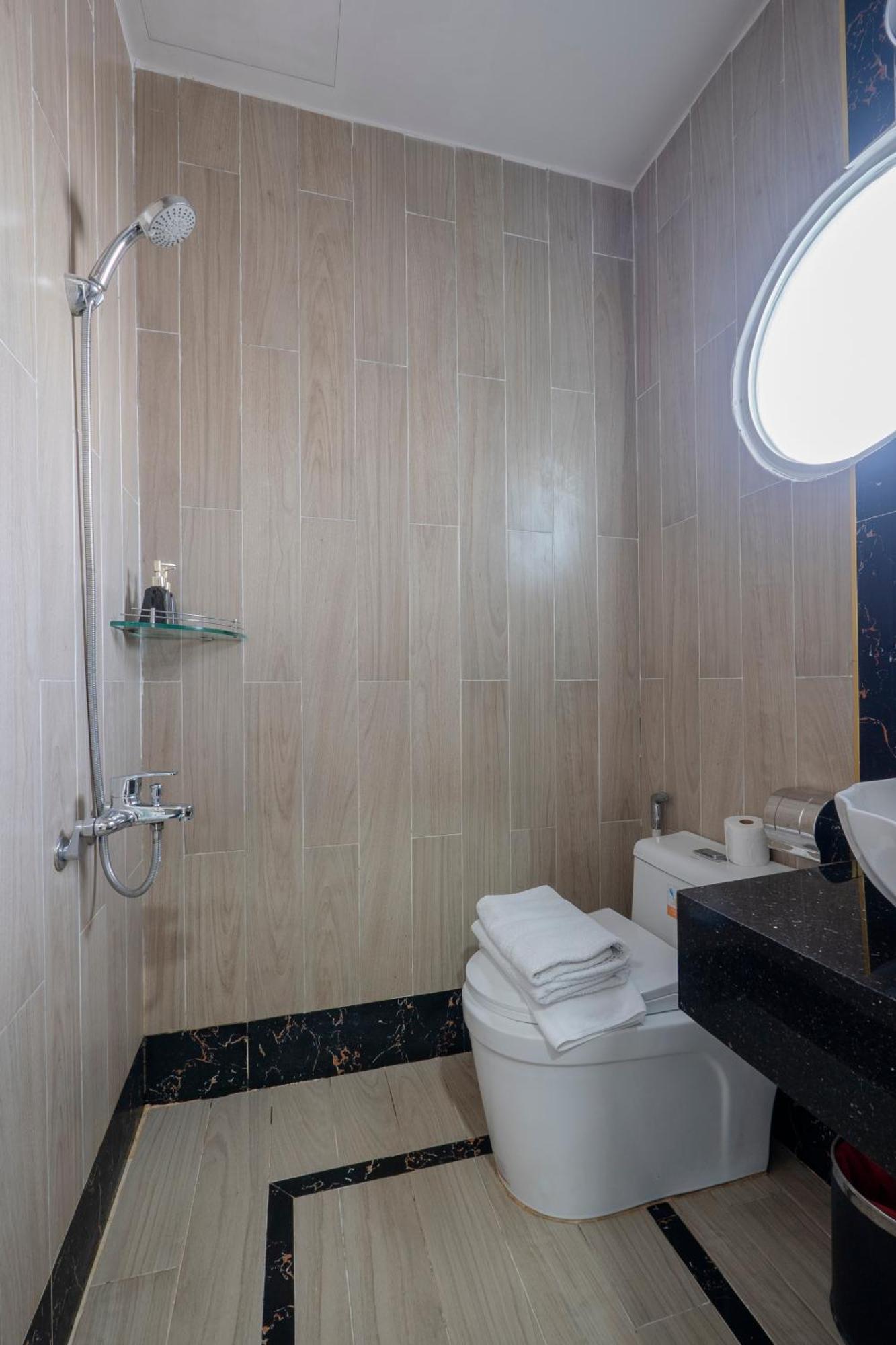 Mg Daisy Boutique Hotel Хошимин Екстериор снимка