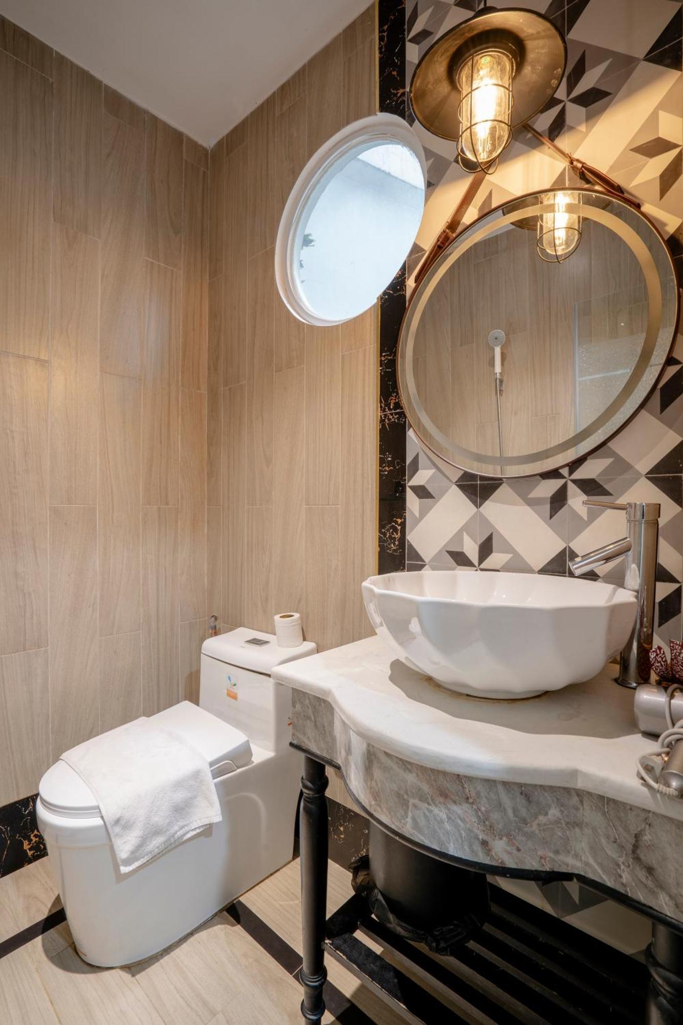 Mg Daisy Boutique Hotel Хошимин Екстериор снимка